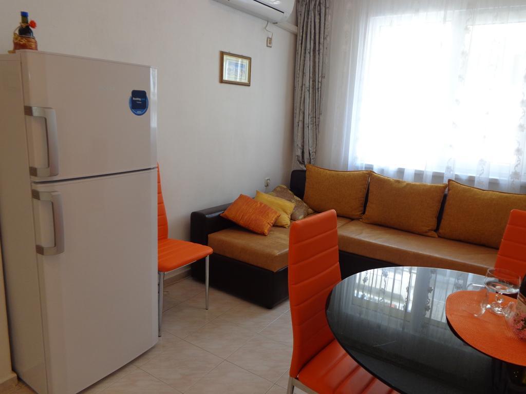 Zoya Apartment ブルガス エクステリア 写真