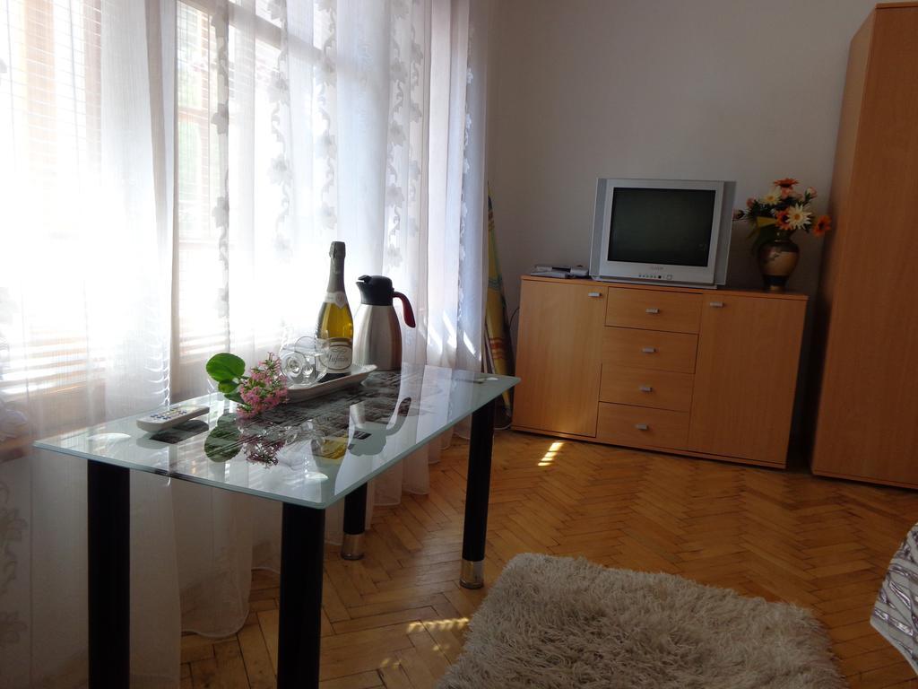 Zoya Apartment ブルガス エクステリア 写真