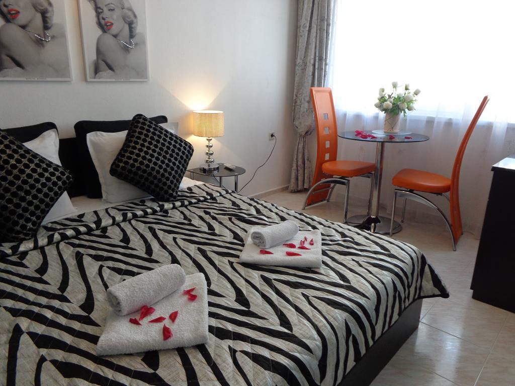 Zoya Apartment ブルガス エクステリア 写真